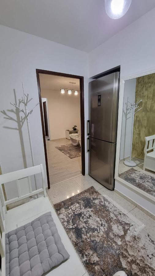 Stone Bridge Apartment Iasi Eksteriør bilde