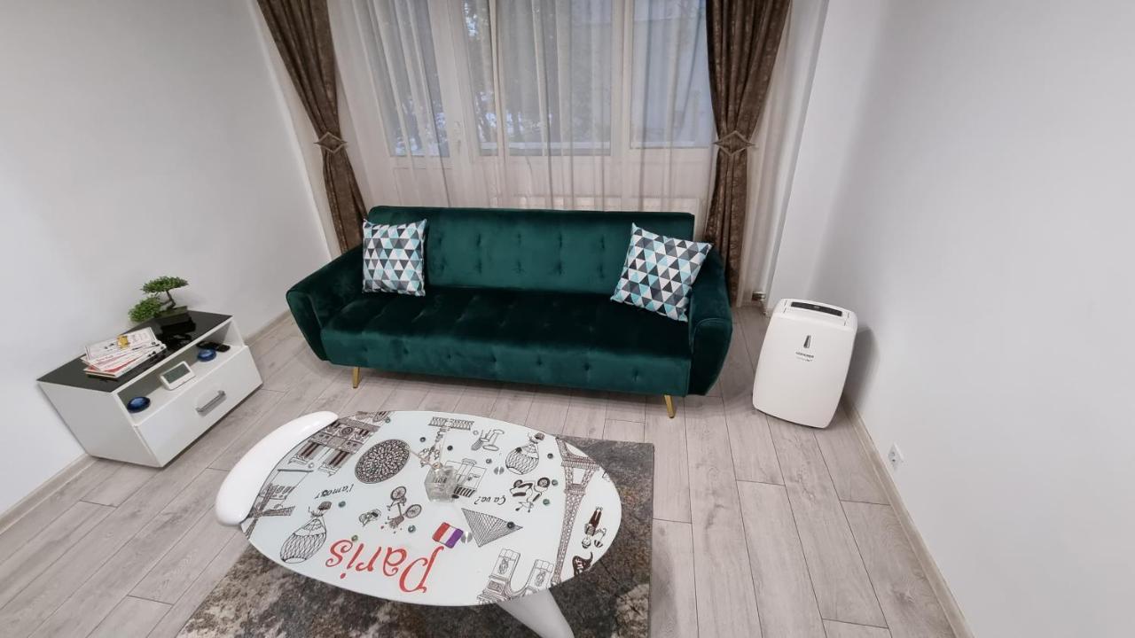Stone Bridge Apartment Iasi Eksteriør bilde